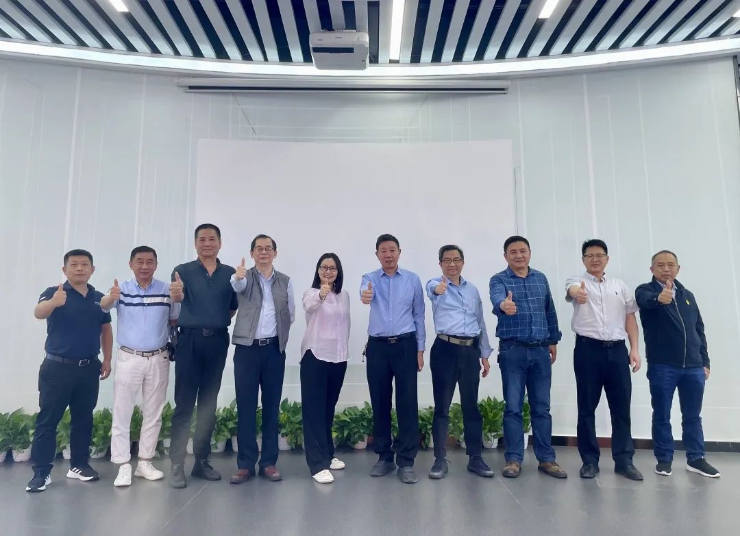 打造卓越品質丨污污直播年度管理會議舉辦！